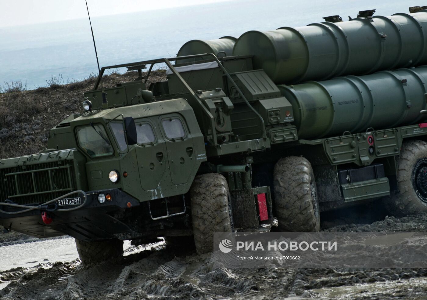 Полк С-400 заступил на боевое дежурство в Крыму