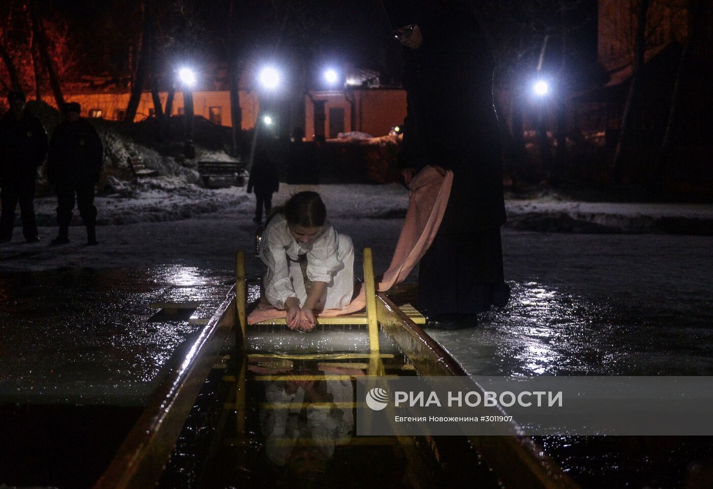 Крещение в Богородицком Житенном женском монастыре в Осташкове