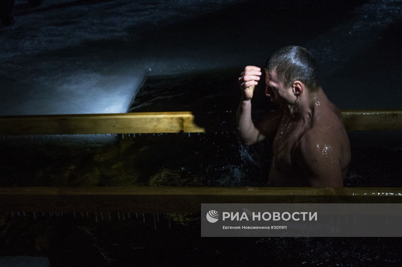 Крещение в Богородицком Житенном женском монастыре в Осташкове