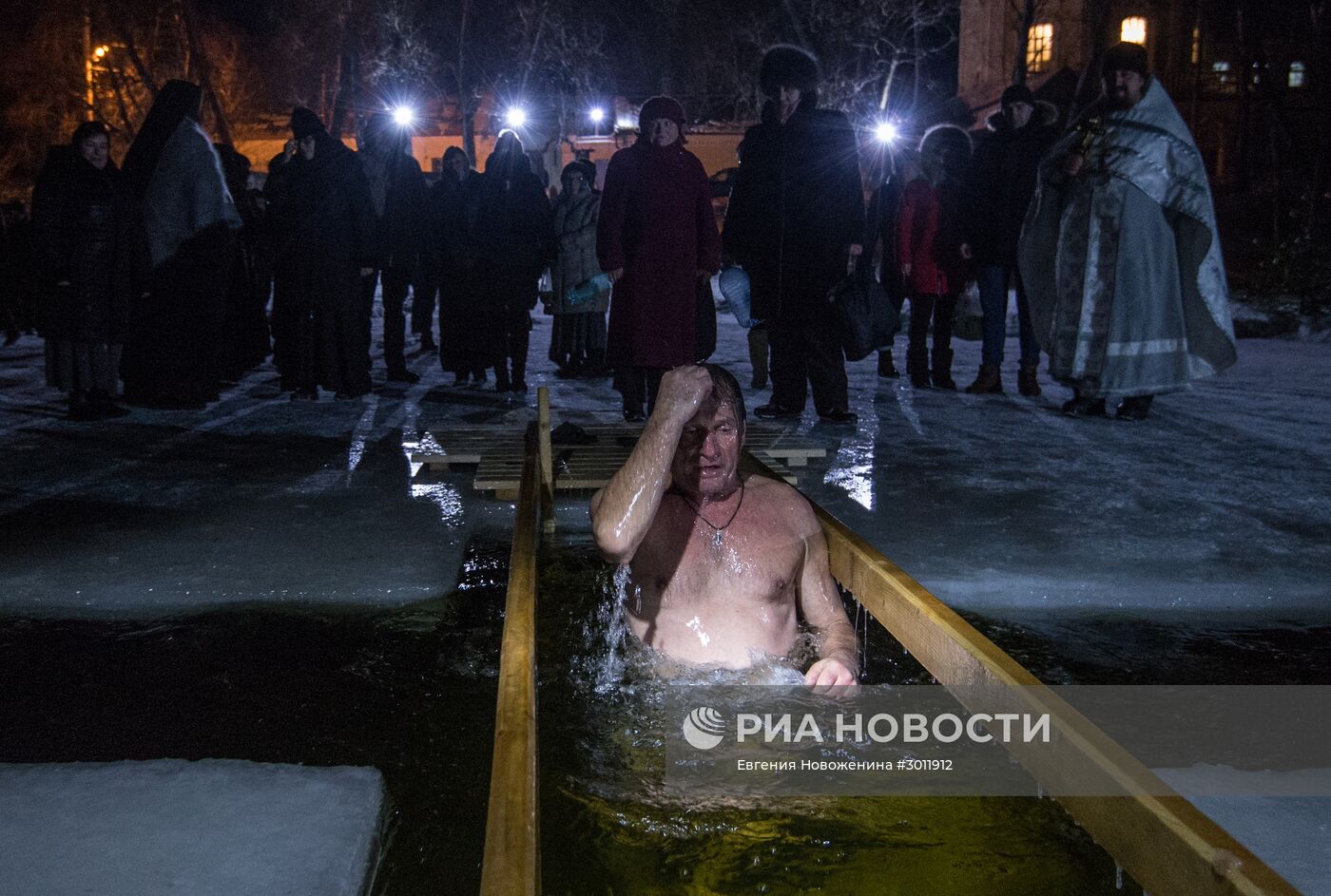 Крещение в Богородицком Житенном женском монастыре в Осташкове