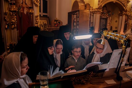 Крещение в Богородицком Житенном женском монастыре в Осташкове