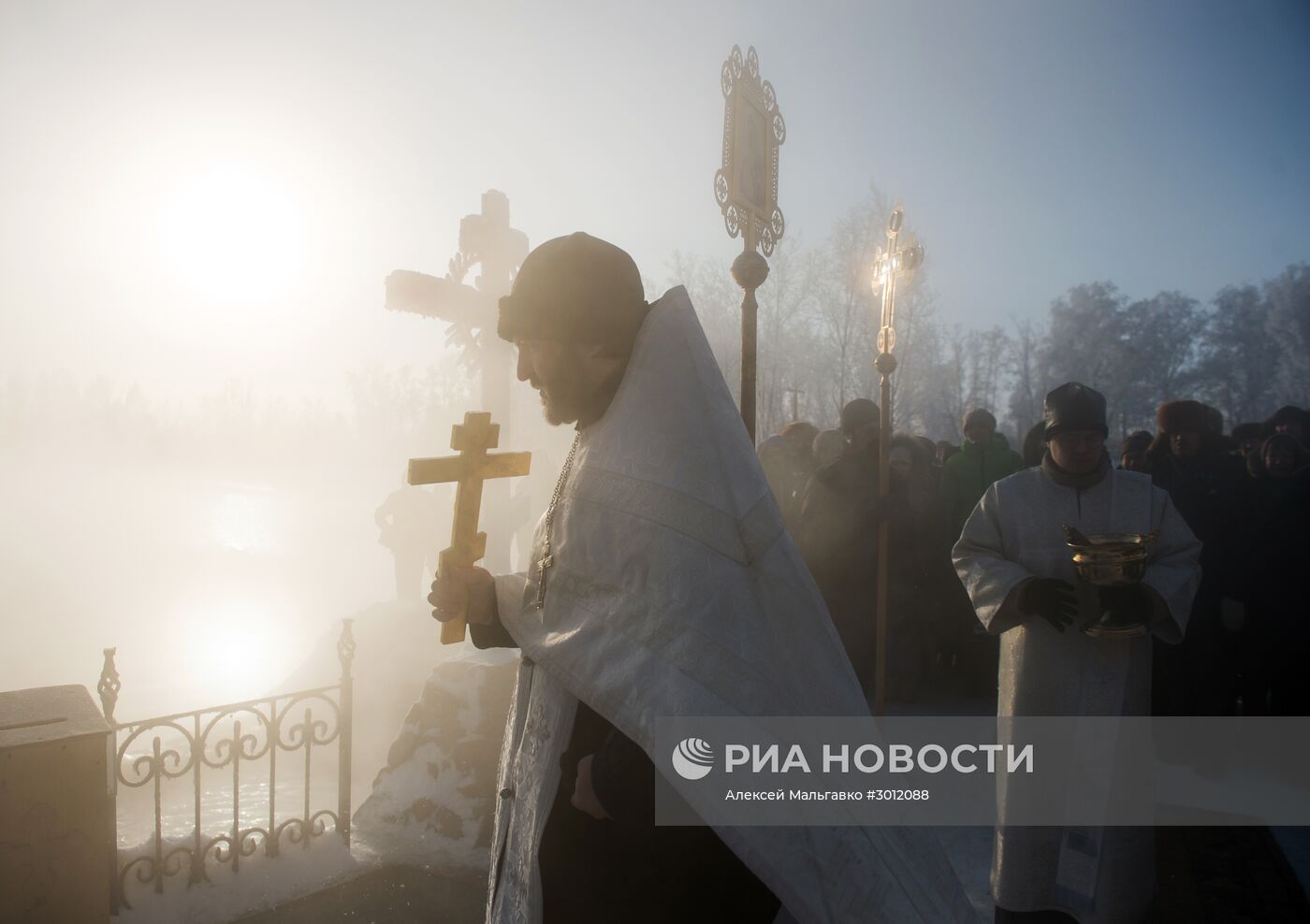 Празднование Крещения в городах России