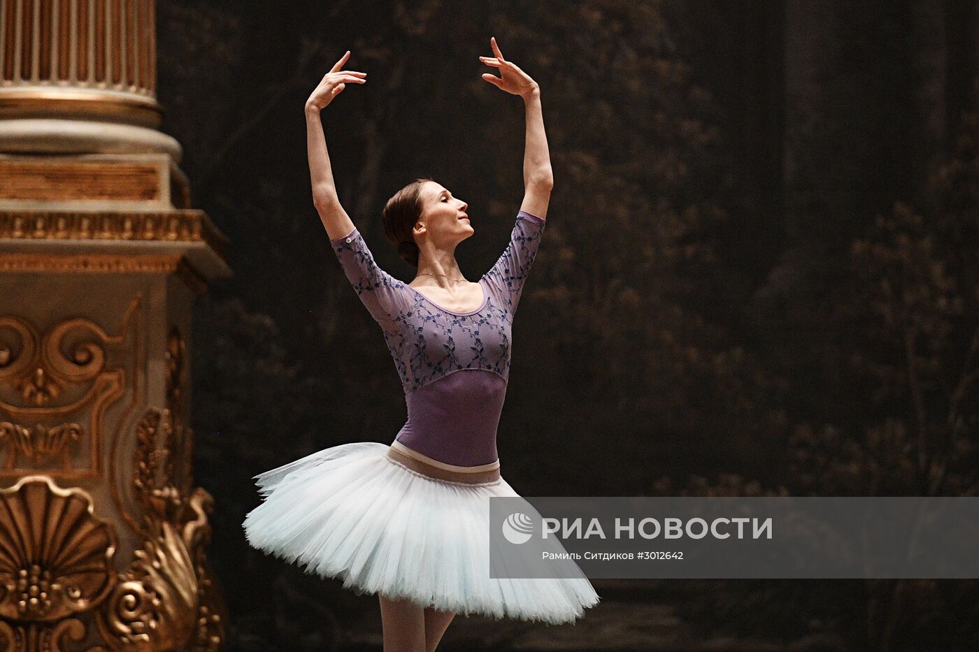 Репетиция примы-балерины Большого театра С. Захаровой
