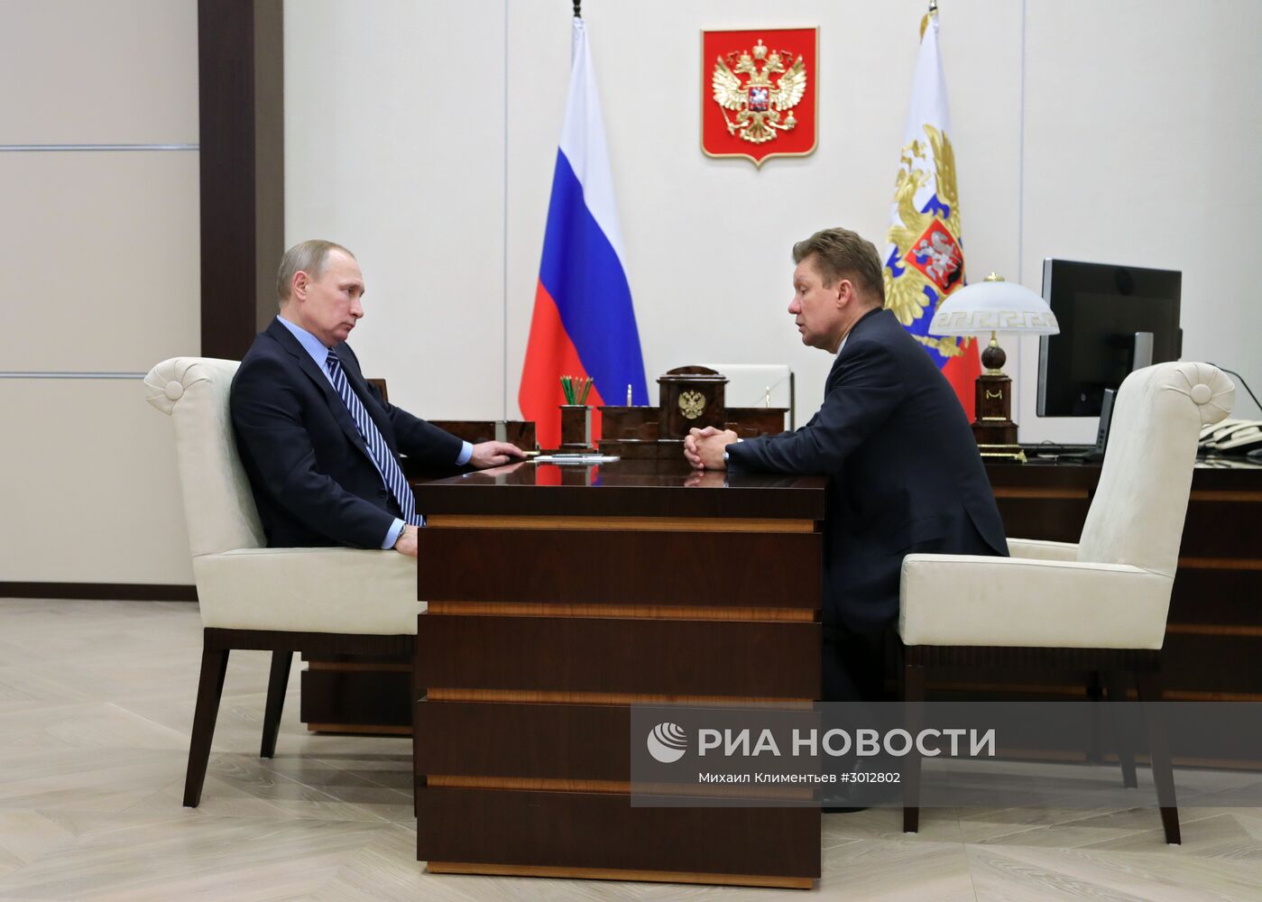 Президент РФ В. Путин встретился с главой "Газпрома" А. Миллером