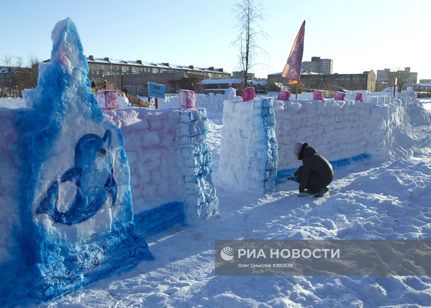 Строительство снежной крепости в Ярославской области