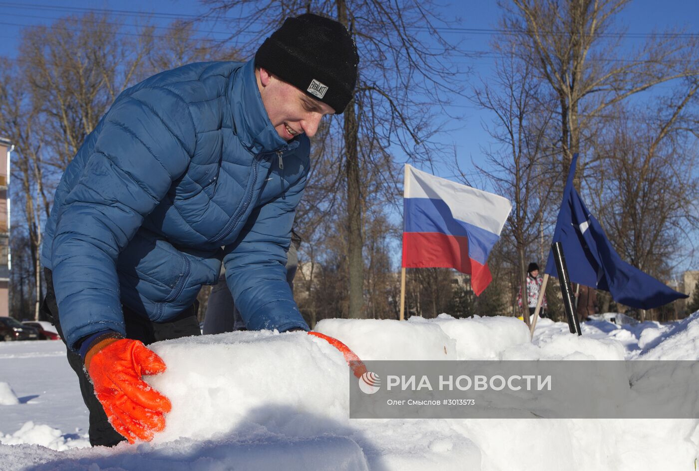 Строительство снежной крепости в Ярославской области