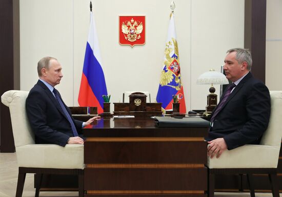 Президент РФ В. Путин встретился с вице-премьером РФ Д. Рогозиным