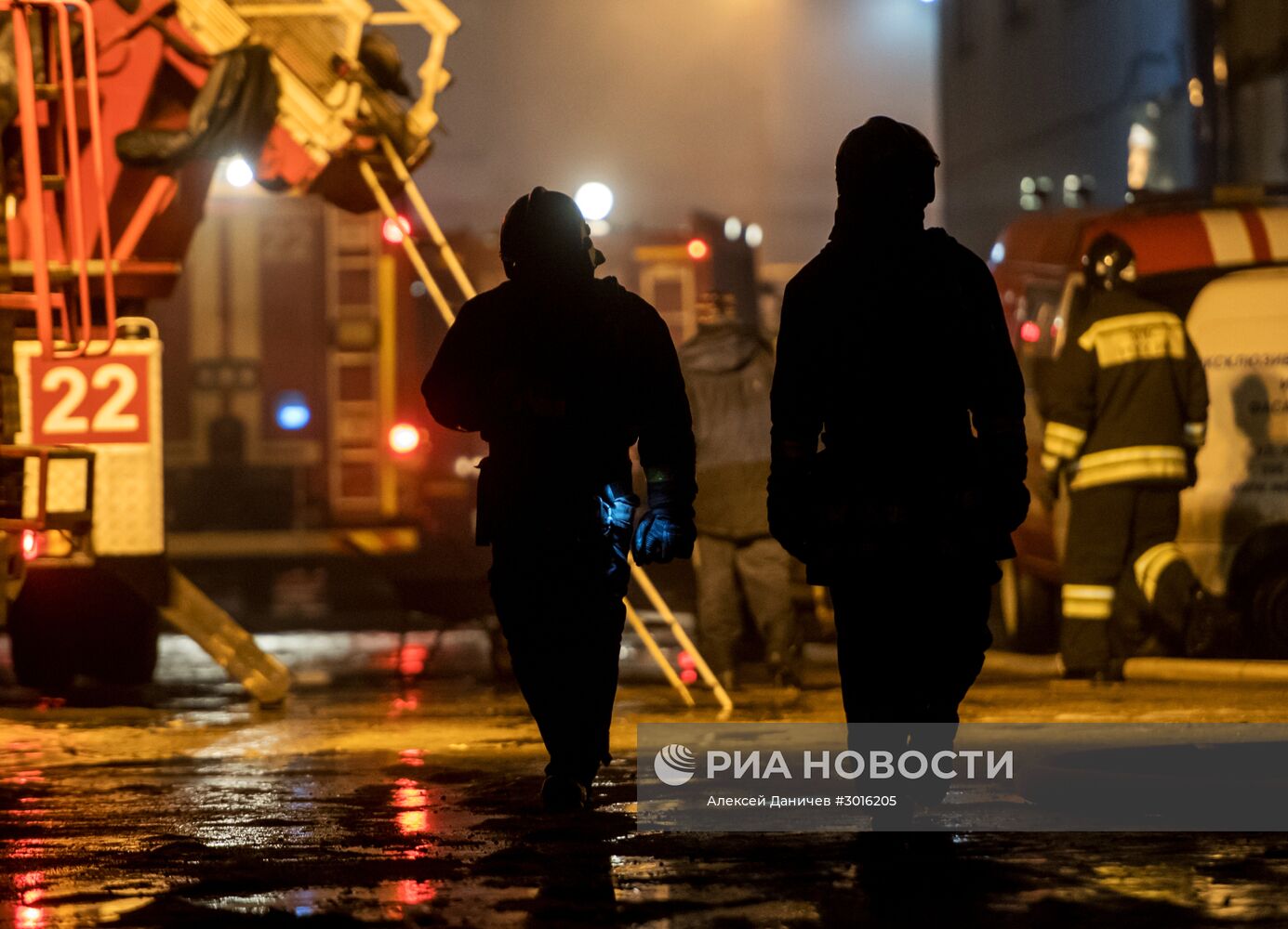 Пожар в центре скалолазания RockTown в Санкт-Петербурге