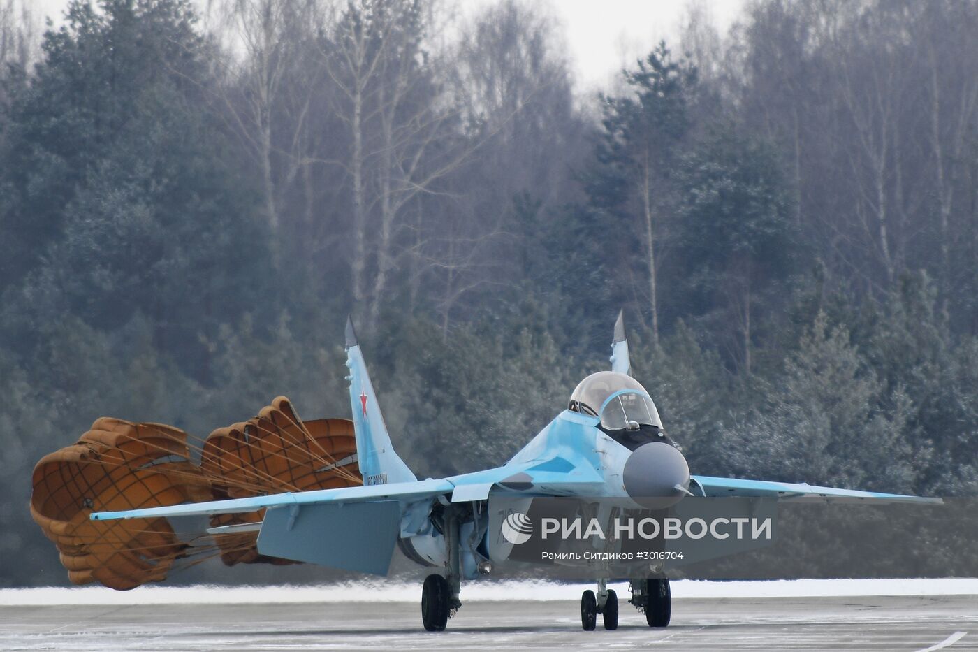 Презентация авиационного комплекса МиГ-35 в Московской области