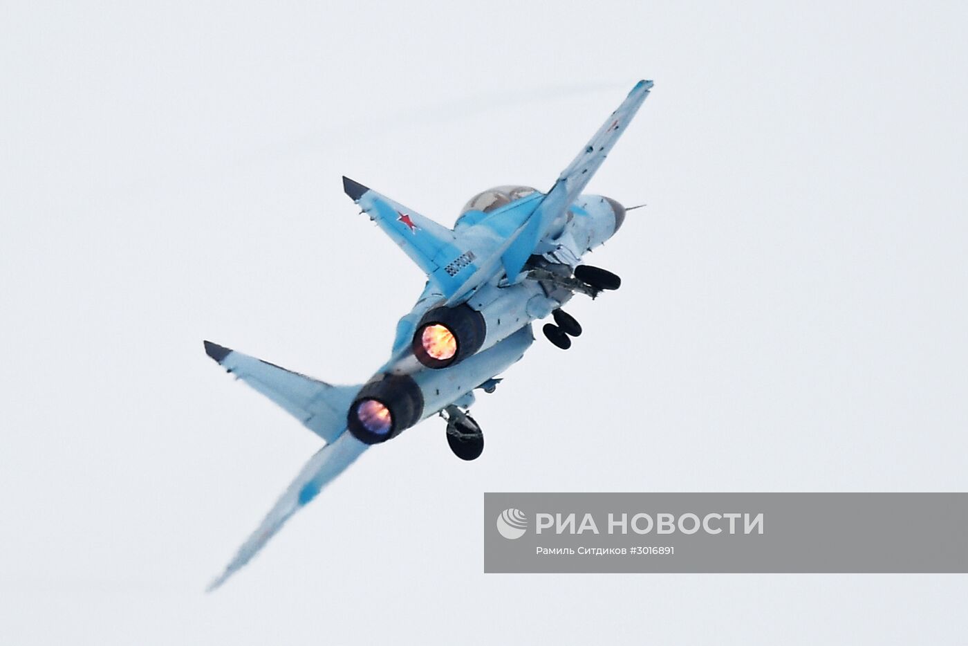 Презентация авиационного комплекса МиГ-35 в Московской области