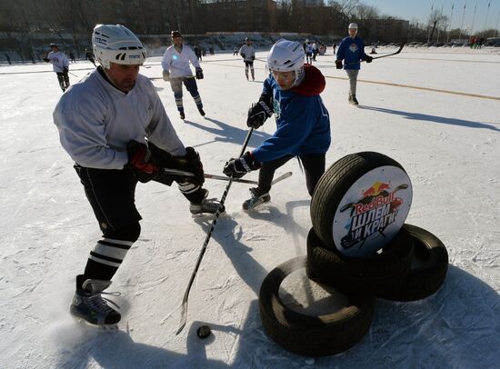 Хоккейный турнир без вратарей "Red Bull Шлем и Краги" во Владивостоке