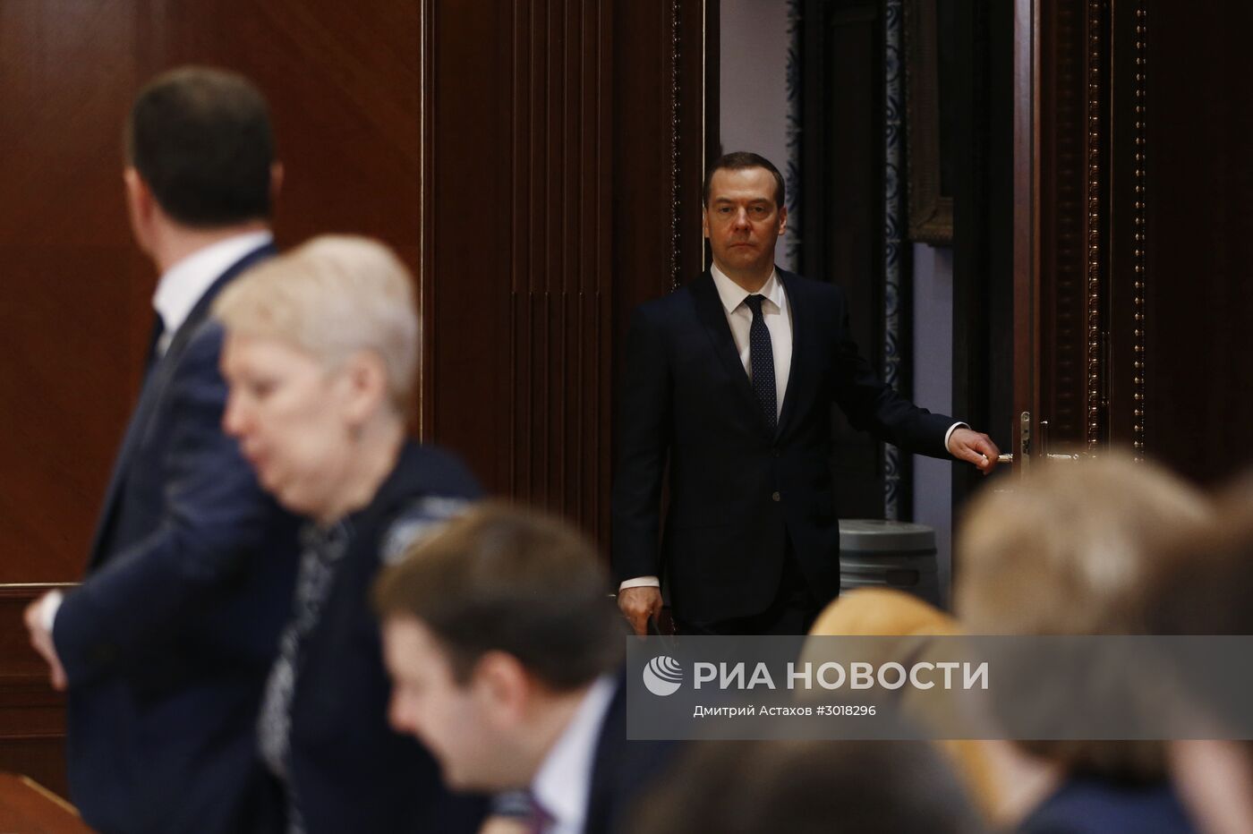 Премьер-министр РФ Д. Медведев провел совещание по созданию условия для повышения рождаемости в РФ