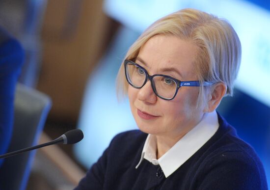 П/к, посвященная итогам программы "Повышение квалификации инженерно-технических кадров на 2015-2016 годы