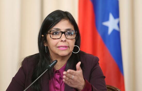 Встреча глав МИД РФ и Венесуэлы С. Лаврова и Д. Родригес