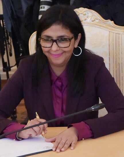 Встреча глав МИД РФ и Венесуэлы С. Лаврова и Д. Родригес