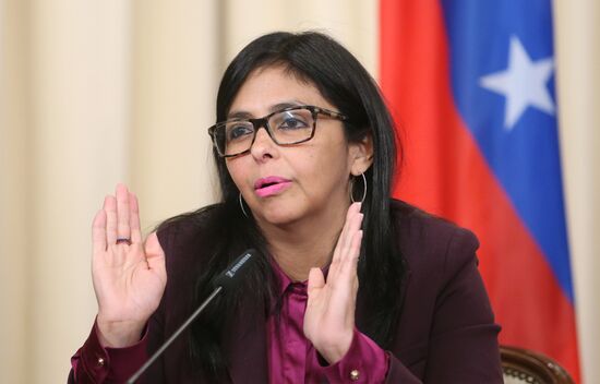 Встреча глав МИД РФ и Венесуэлы С. Лаврова и Д. Родригес