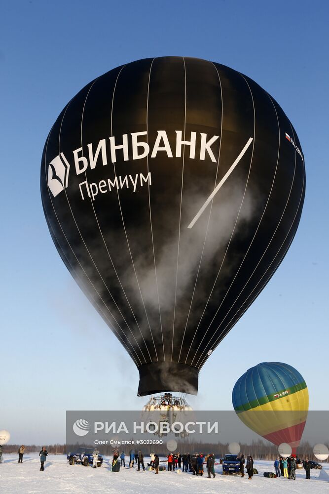Старт полета Федора Конюхова и Ивана Меняйло на тепловом шаре