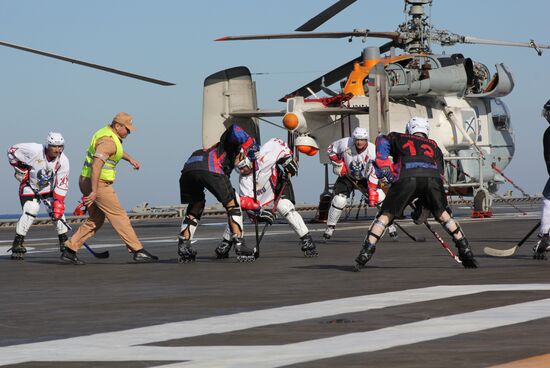 Дальний морской поход отряда боевых кораблей Северного флота РФ