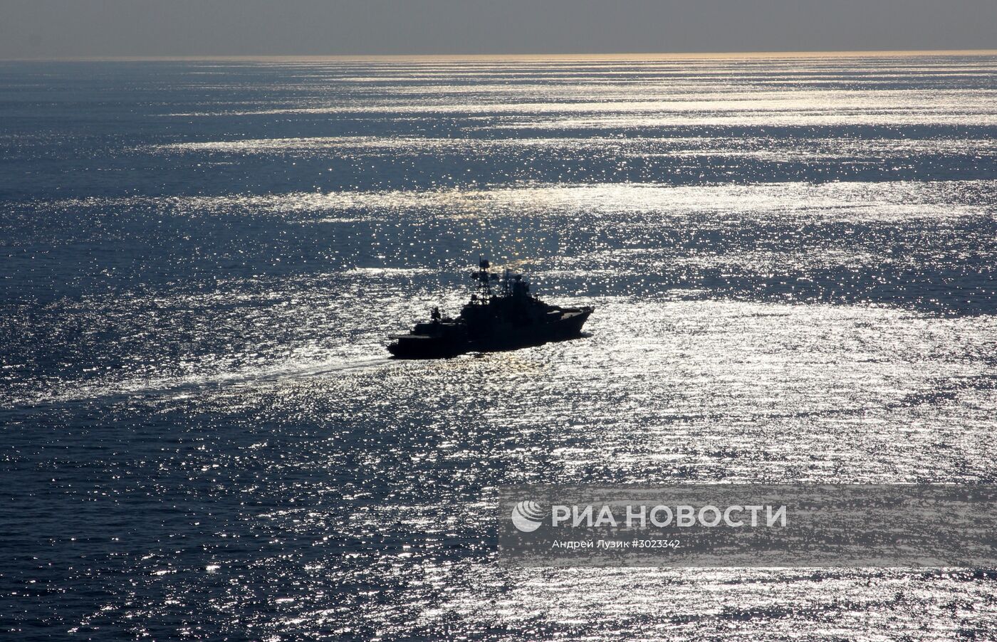 Дальний морской поход отряда боевых кораблей Северного флота РФ