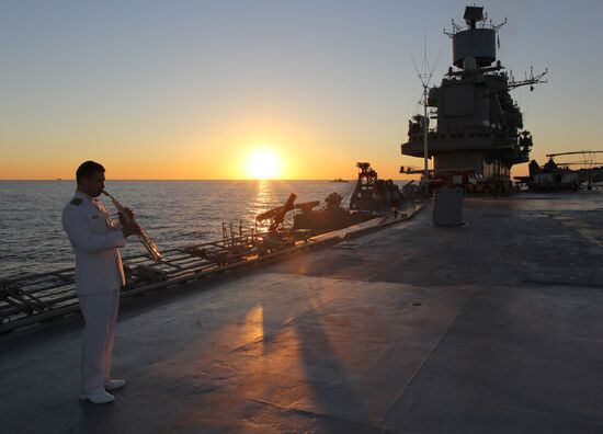 Дальний морской поход отряда боевых кораблей Северного флота РФ