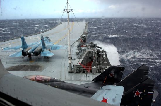 Дальний морской поход отряда боевых кораблей Северного флота РФ