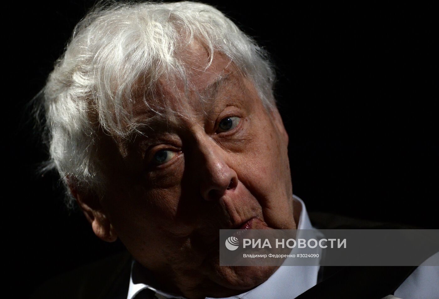 Показ спектакля "Дракон" в МХТ им. А.П. Чехова