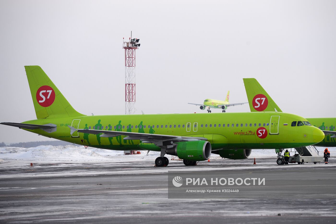 День гражданской авиации в Международном аэропорту Новосибирска