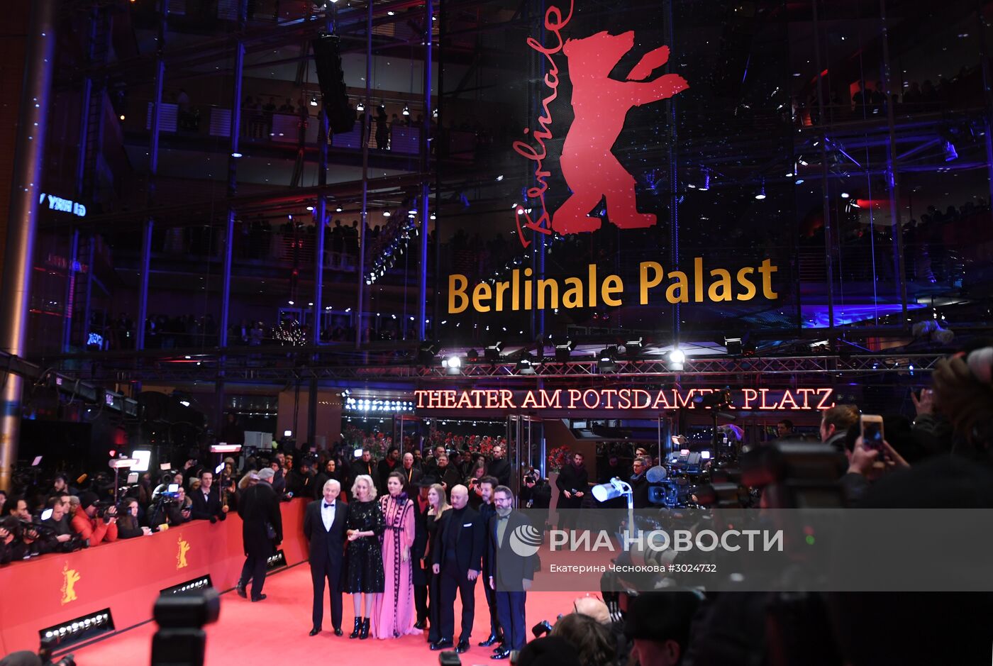 Церемония открытия 67-го Берлинского международного кинофестиваля