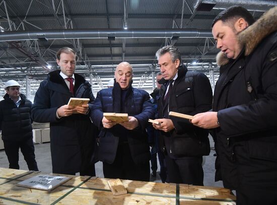 Открытие завода по производству OSB-плит "Талион Арбор" в Тверской области