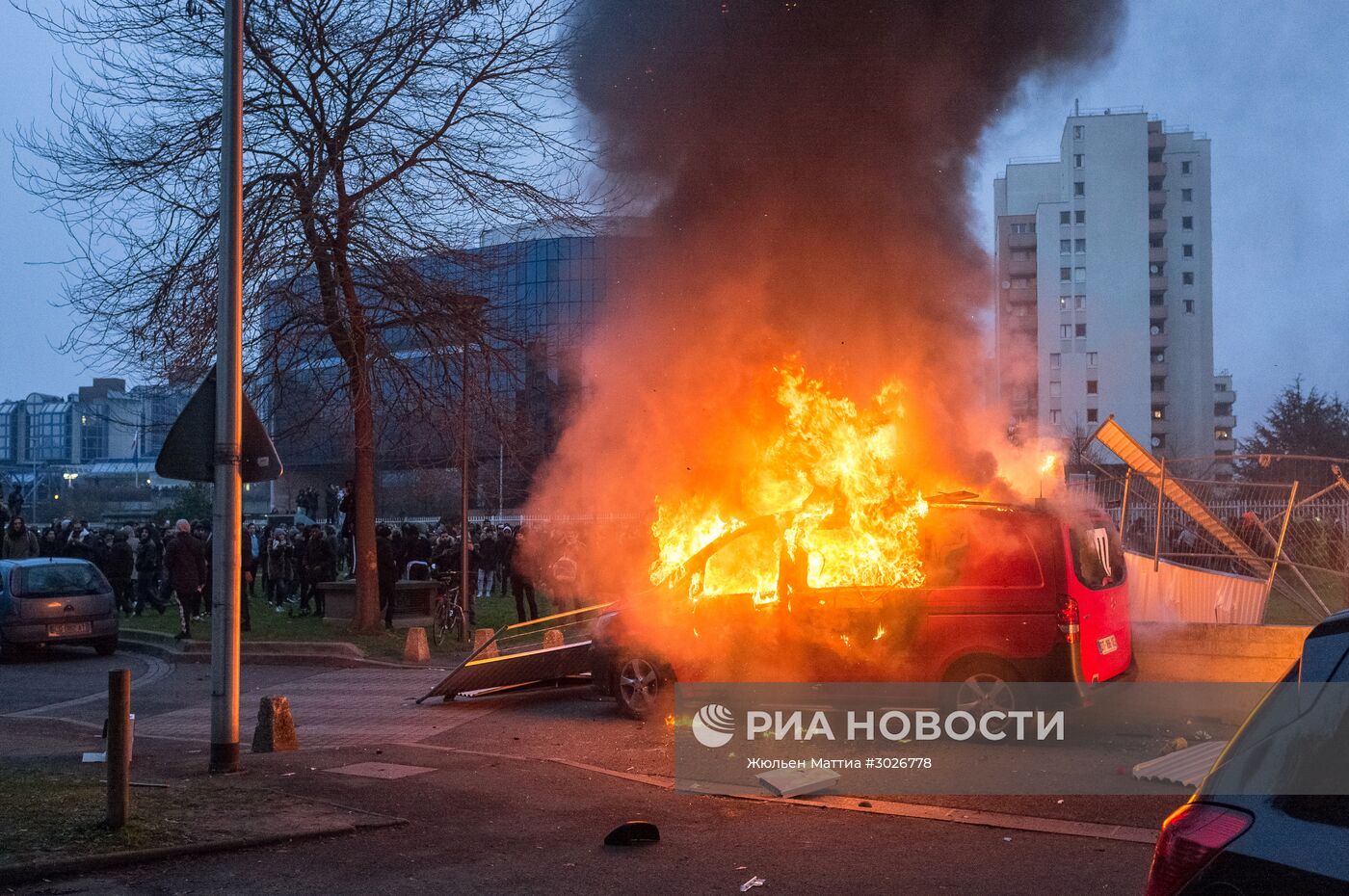 Протесты против полицейского насилия во Франции