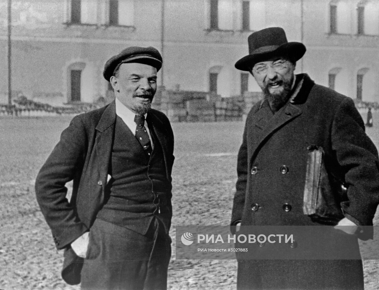В.И.Ленин и В.Д.Бонч-Бруевич