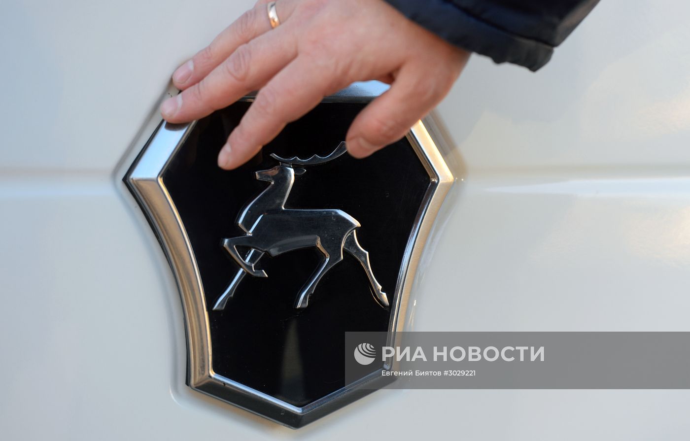 Электробус российского производства вышел на маршрут