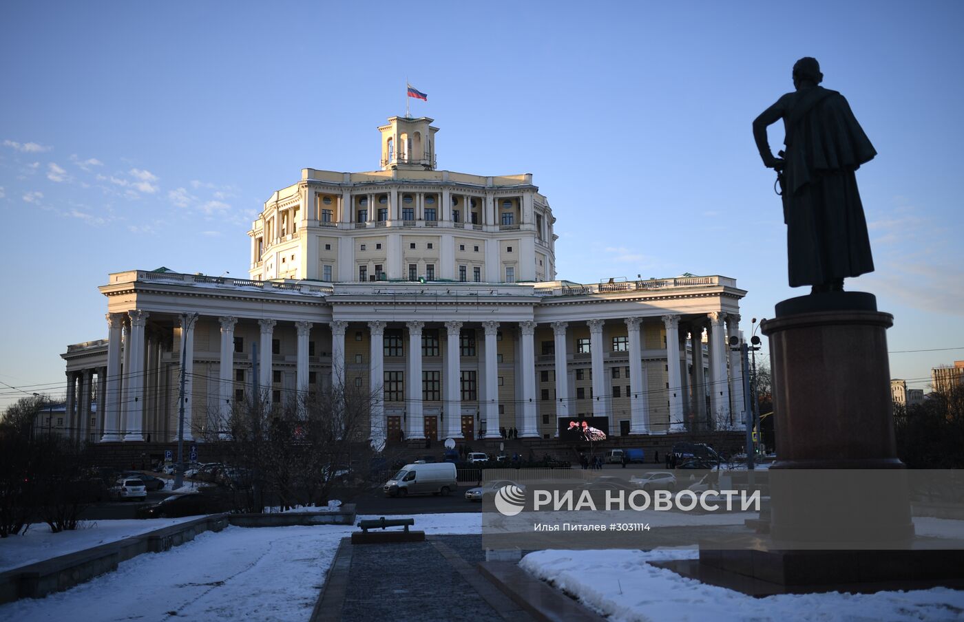 Здание Центрального академического театра Российской армии