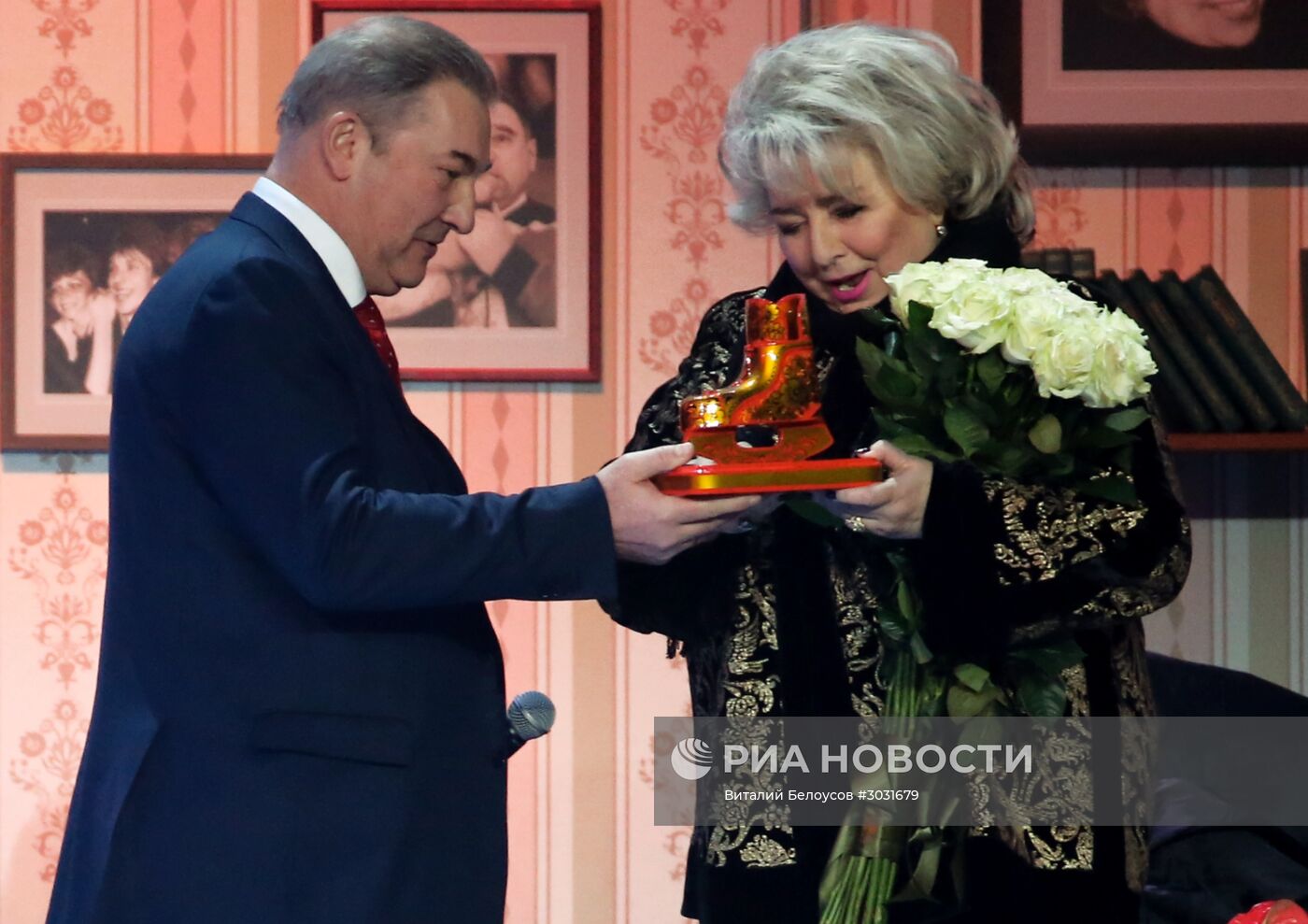 Ледовое гала-шоу в честь юбилея Татьяны Тарасовой "Юбилей в кругу друзей. 7:0"