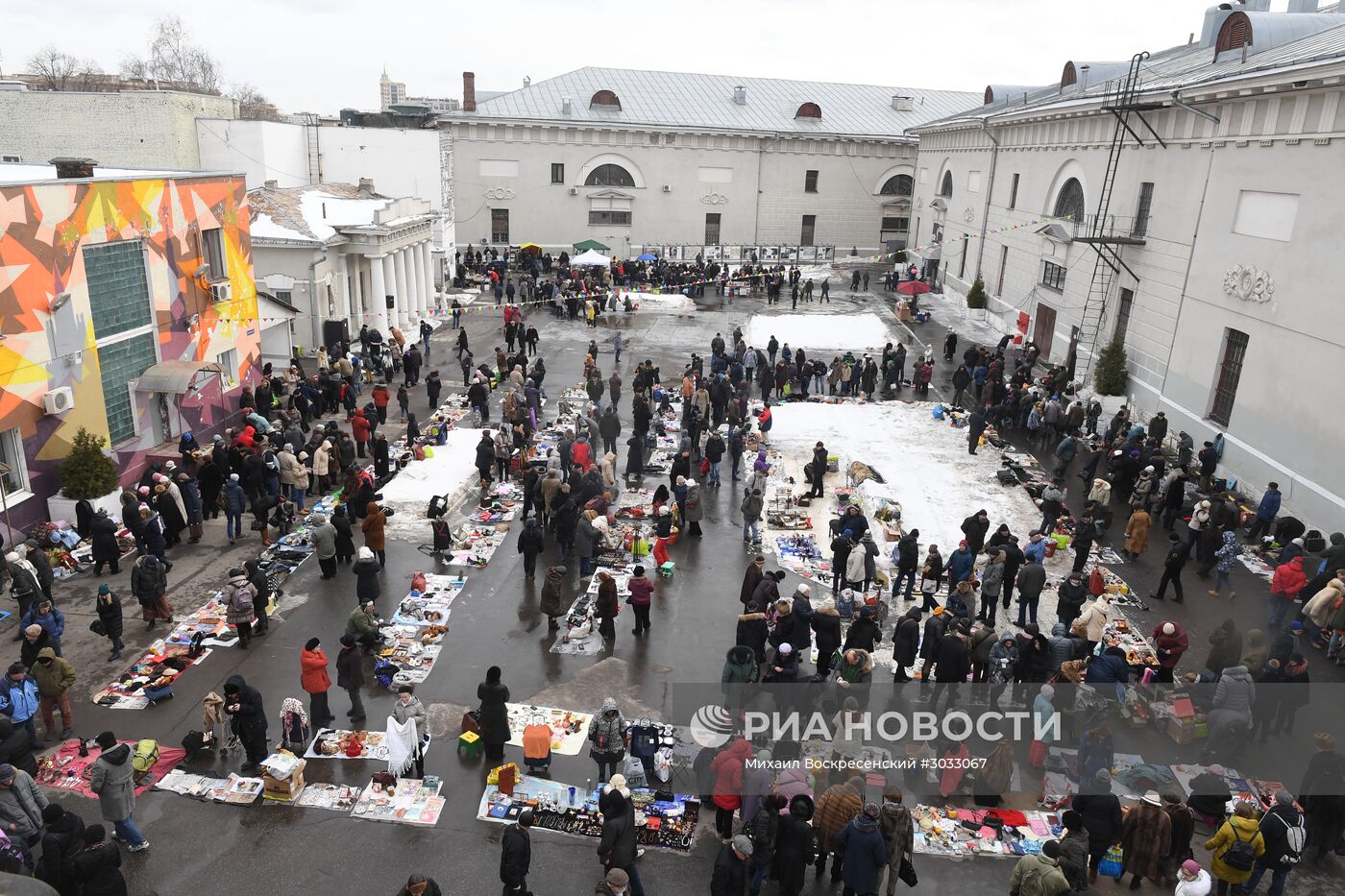 Городской блошиный рынок в Музее Москвы