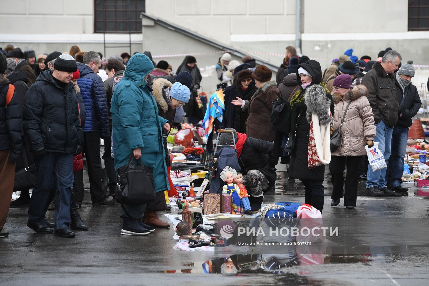 Городской блошиный рынок в Музее Москвы