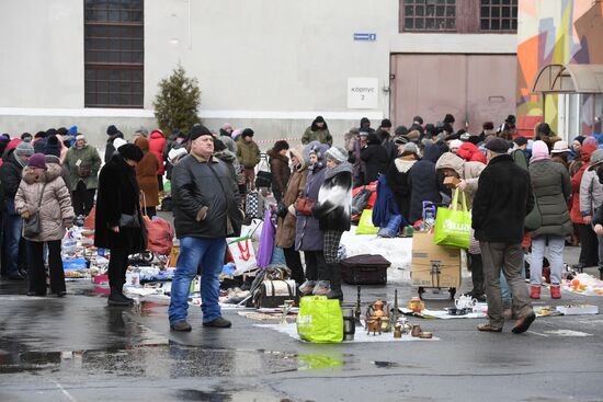 Городской блошиный рынок в Музее Москвы