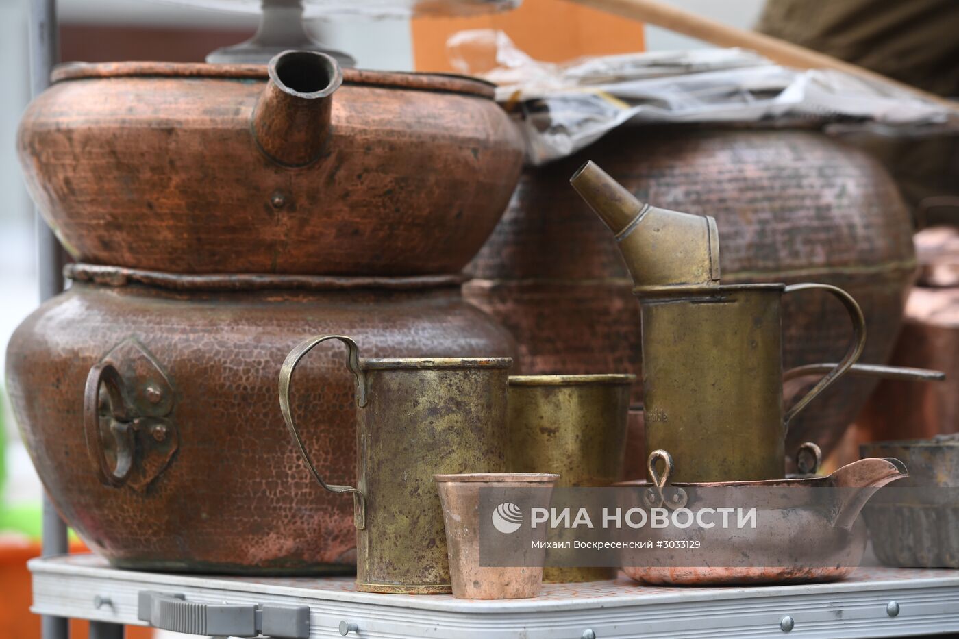 Городской блошиный рынок в Музее Москвы