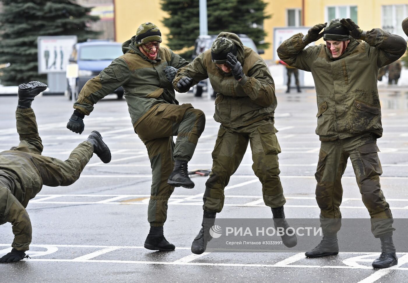 Курсы боевой подготовки, приуроченные к Дню защитника отечества
