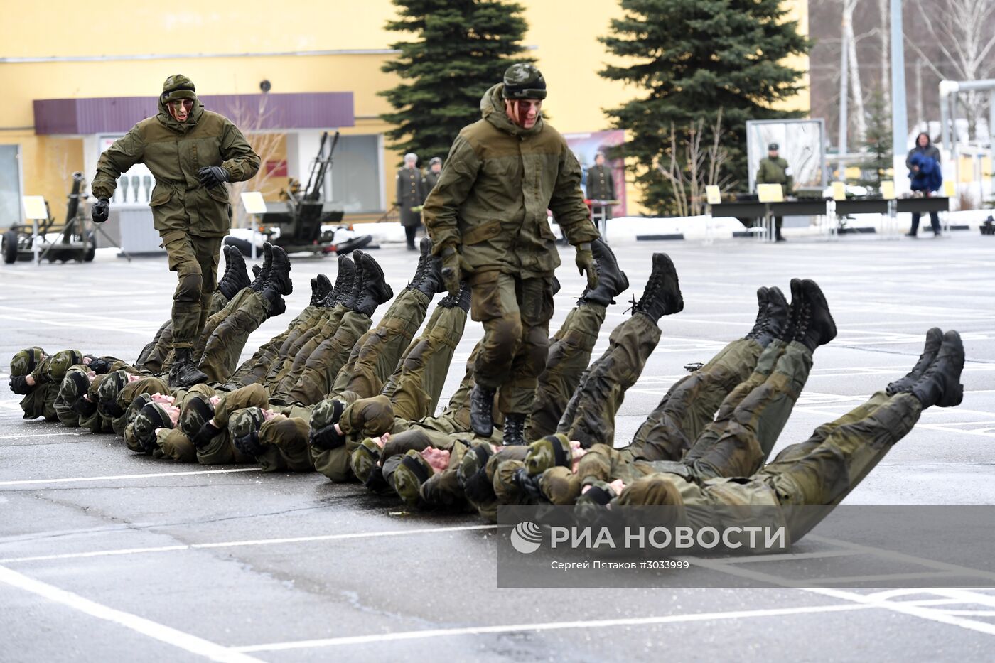 Курсы боевой подготовки, приуроченные к Дню защитника отечества