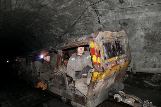 Шахта "Макеевуголь" в Донецкой области