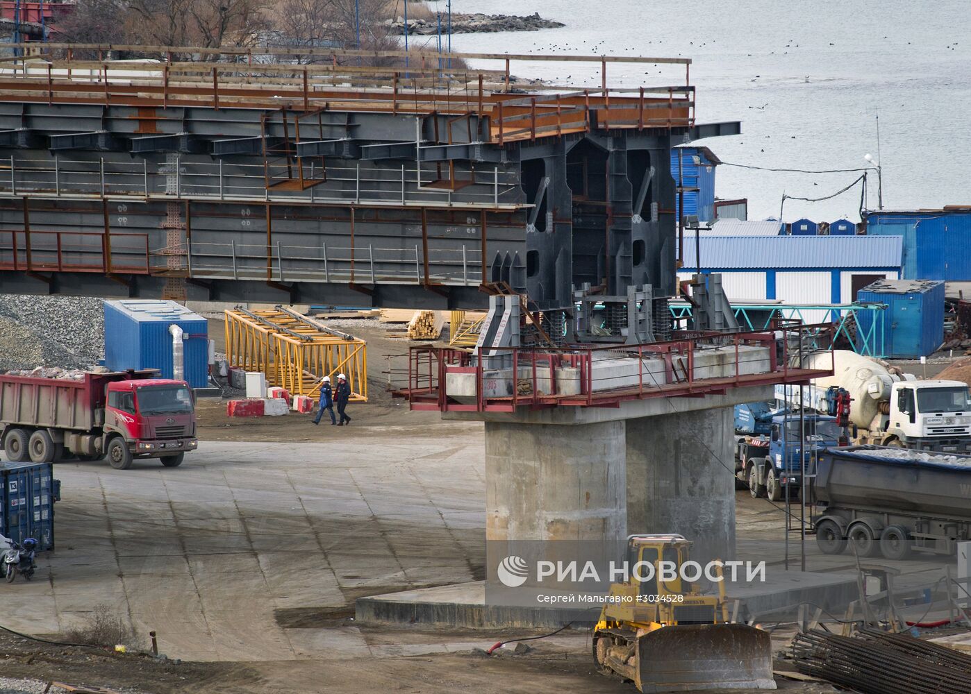 Строительство моста через Керченский пролив в Крыму