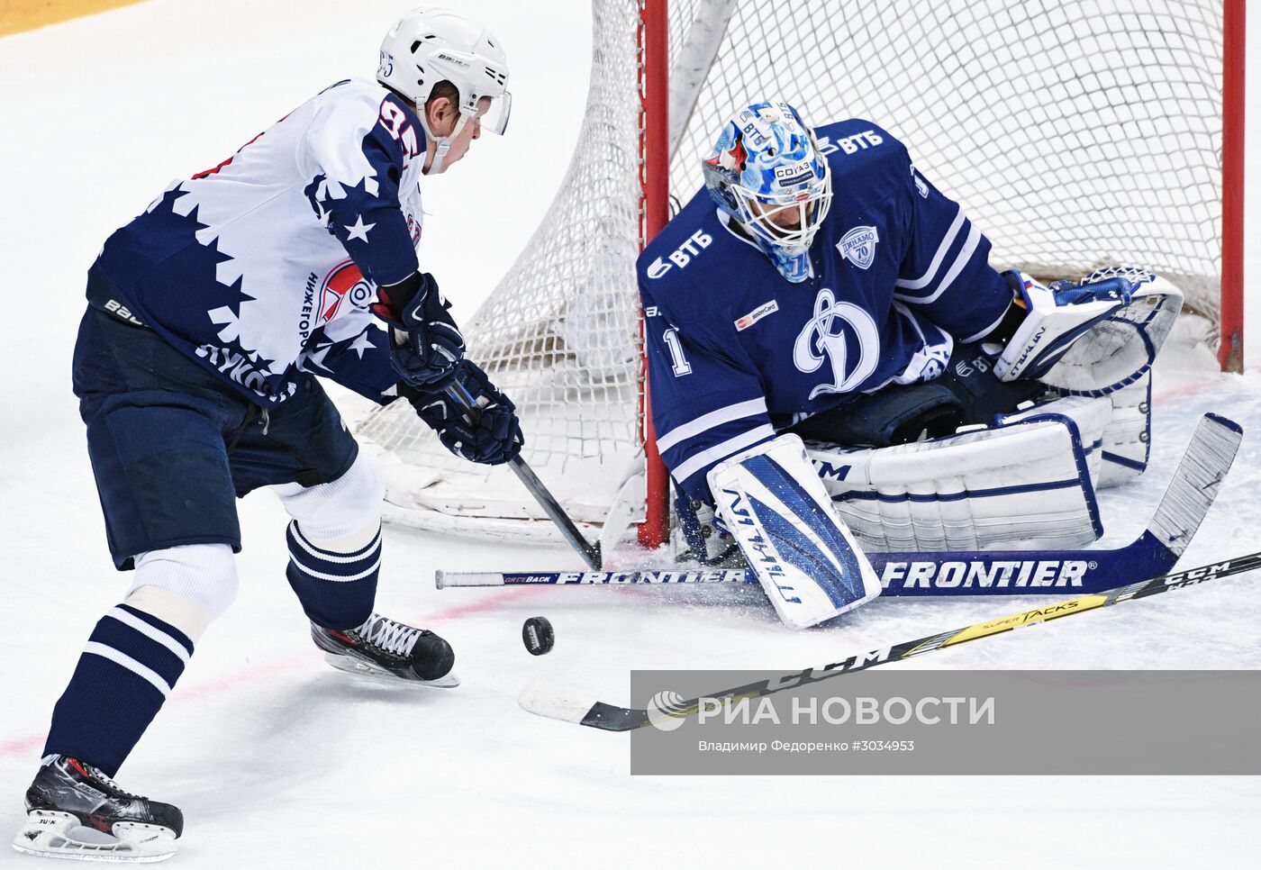 Хоккей. КХЛ. Матч "Динамо" (Москва) - "Торпедо"