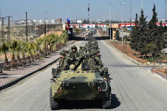 Отправка военных инженеров международного противоминного центра ВС РФ из Алеппо