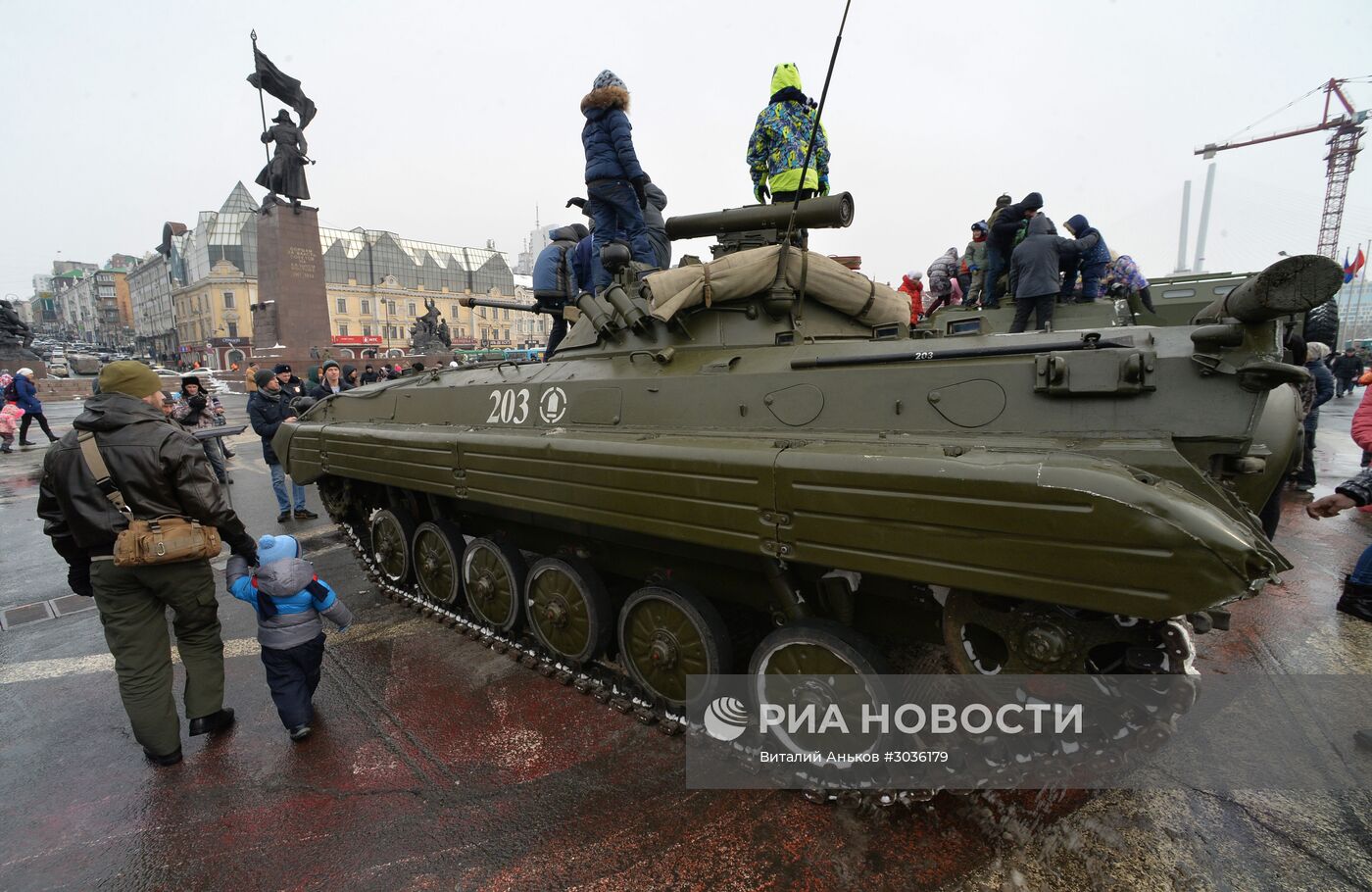 День защитника Отечества в городах России