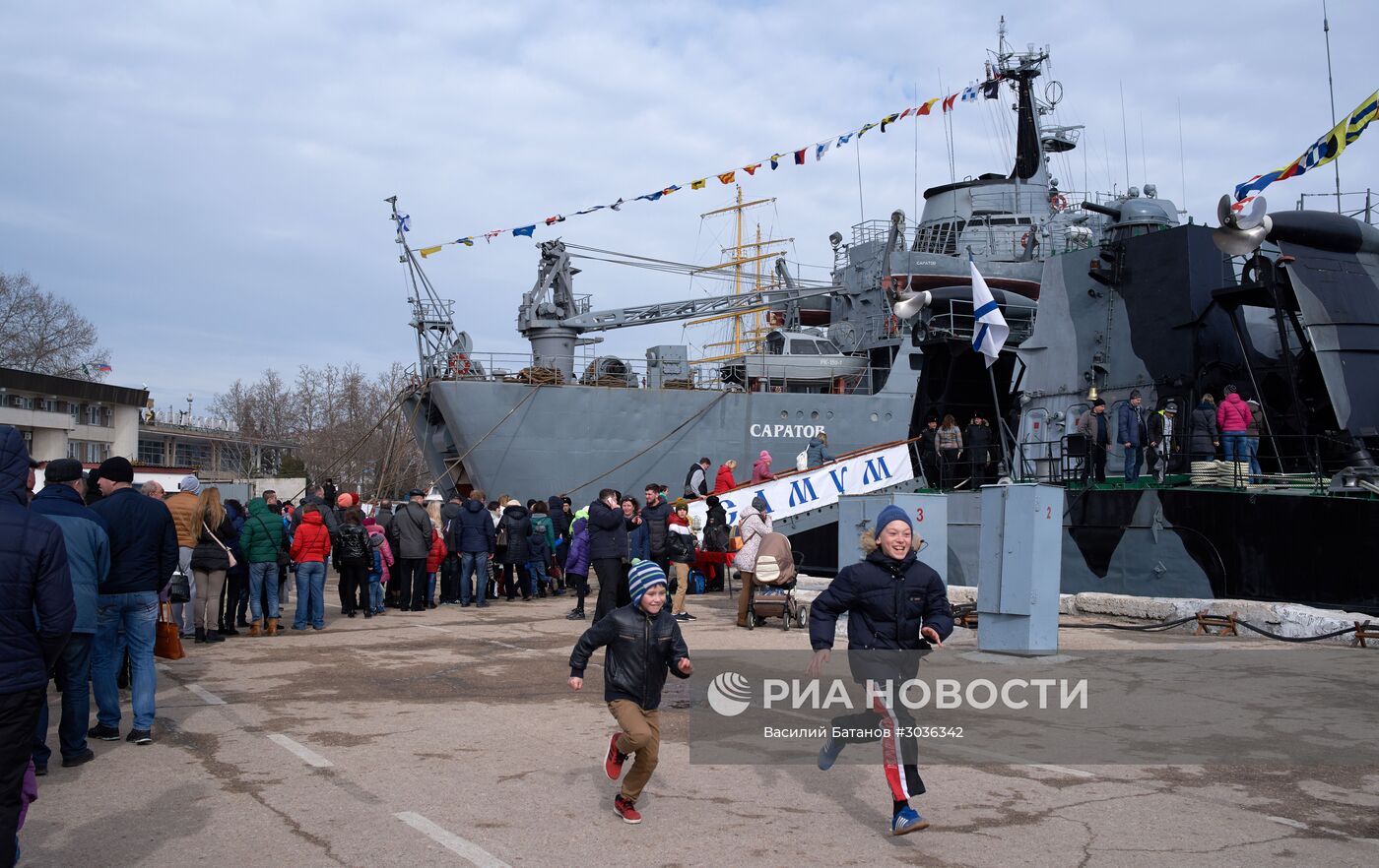 День защитника Отечества в городах России