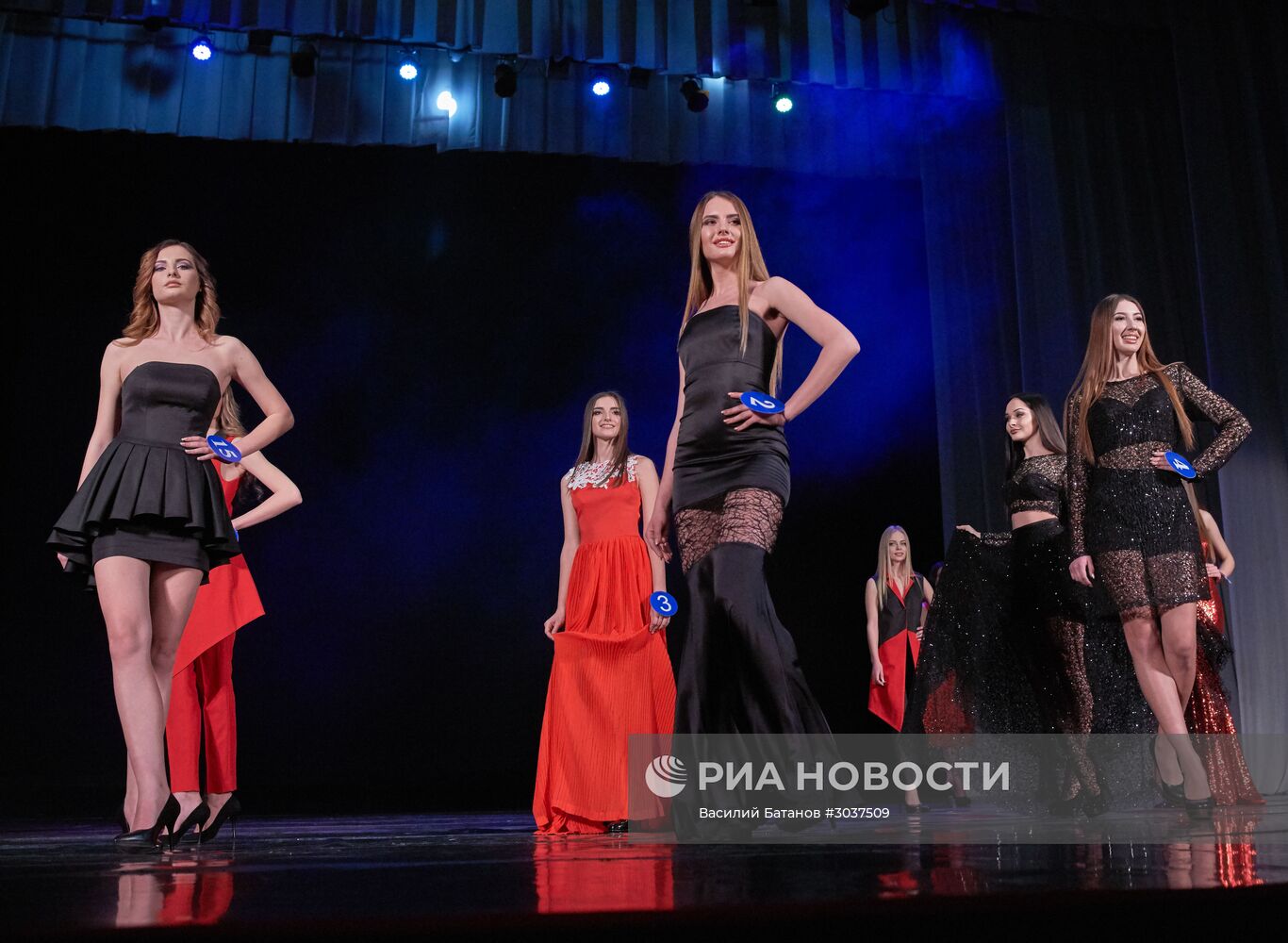 Конкурс красоты "Севастопольская красавица" в Крыму