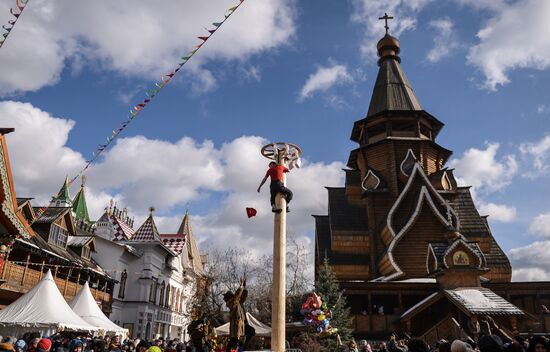 Масленичные гуляния в Москве