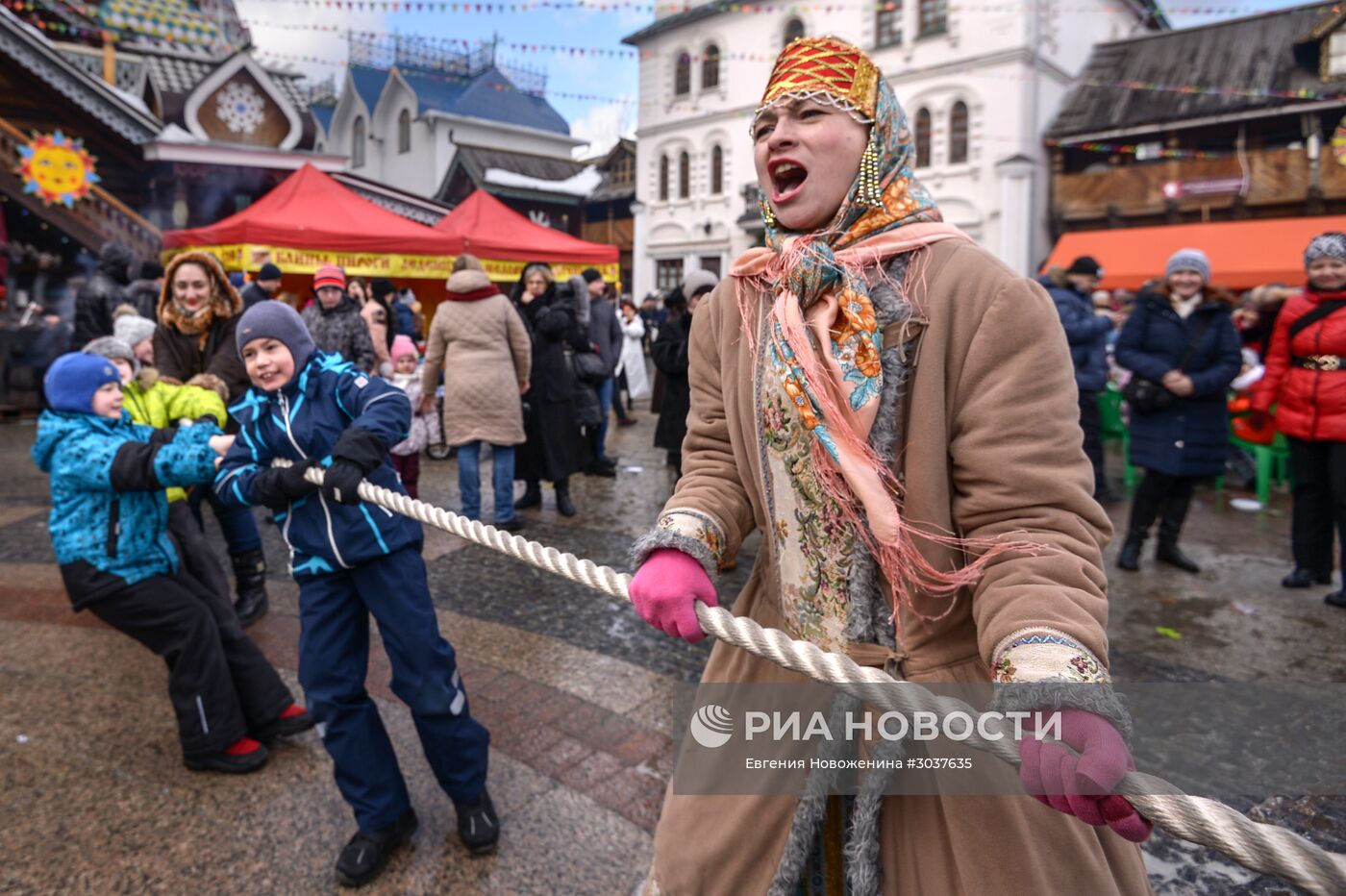 Масленичные гуляния в Москве