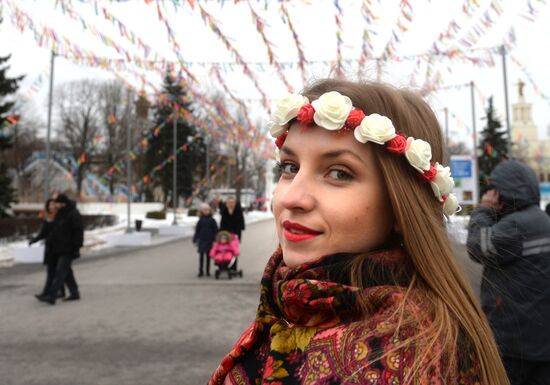 Масленичные гуляния в Москве